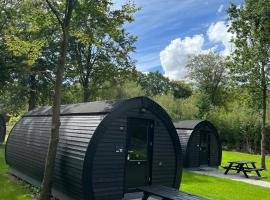 SportsPark Blaavandshuk Resort, ξενοδοχείο με σπα σε Oksbøl