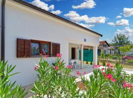 Apartment Nicole 2205, Hotel in Vodnjan