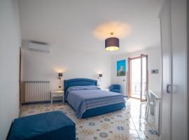 CASA ALBA D'ORO, holiday home in Scala