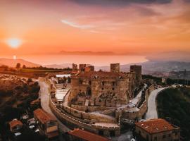Castello di Rocca Cilento, hotel v destinácii Rocca Cilento