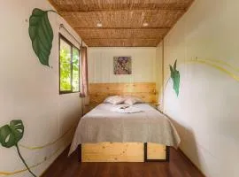 TERMINAL VERDE PRIVATE APARTMENTS NEAR AIRPORT 24h SELF CHECK IN