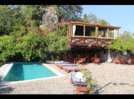 Room in BB - Big Double room Natural Conservation Area, Boutique Hotel with pool, hotel in Boğazağzı