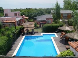 Cabañas Peumayen, hotel v destinácii Colón