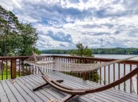 Live Luv Lake, Hot Tub, Private Boat Dock, WIFI,685 FREE tickets each paid day