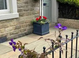 Cheerful and spacious 3 bed home in Clitheroe