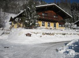 Ferienwohnung Hofer – hotel dla rodzin w mieście Pruggern