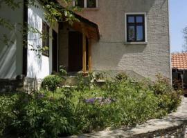 Guest House Pepeliana, holiday rental in Sŭbotkovtsi