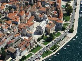 Apartments by the sea Sibenik - 12454