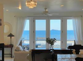 Egg Rock House - 4BR, 4.5BA - Modern Oceanfront, hotel v destinaci Swampscott