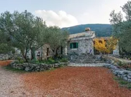 Secluded house with a parking space Trpanj, Peljesac - 13066