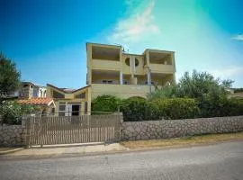 Apartments by the sea Stara Novalja, Pag - 14883