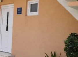 Apartments by the sea Mandre, Pag - 14918