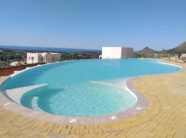 Villa Cristina - Relax - Piscina e Vista Mare, отель в Кастелламмаре-дель-Гольфо