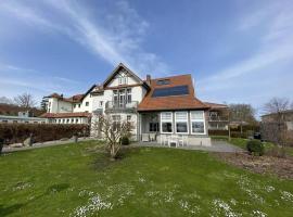Fewo in Villa mit Seeblick, holiday rental in Plau am See
