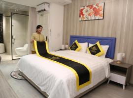 THE QUEENDOR BOUTIQUE HOTEL, hotel perto de Aeroporto Internacional de Tan Son Nhat - SGN, Ho Chi Minh