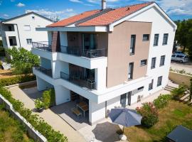 Viesnīca Vila Primorka Apartmani Oleander pilsētā Šilo