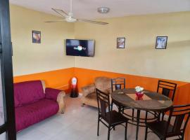 Excellent Apartment in Altaomico Floor and Equipped ac, Wifi, Tv, hotel din Mérida