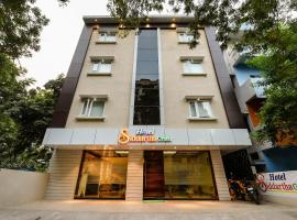 Super Capital O Hotel Siddartha Grand, hotell i Mohammadnagar