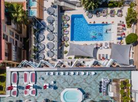 Essence Hotel Boutique by Don Paquito, hotel i Torremolinos
