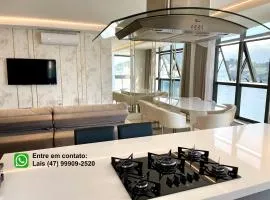 Apartamento Frente Mar com vista praia em Itapema