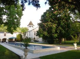 Domaine de Valmont, hotel v destinaci Barsac