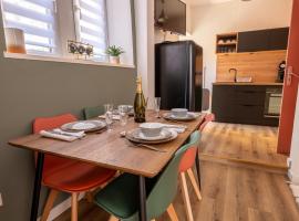 Appartement Cosy avec Jardin au Centre Historique de Sélestat & Proche Europa-Park, готель у місті Селеста