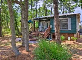 Charming Dauphin Island Home about 1 Mi to Beach!