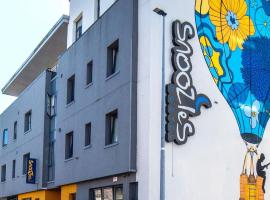 Snoozles Galway City Centre, hotel u gradu Golvej