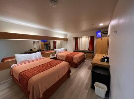Americas Best Value Inn and Suites Ada, hotel v destinaci Ada