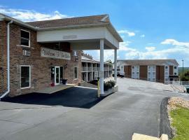 Schmidt's Creek Hotel, hotel in Osage Beach