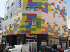 Hotel Puerto Canteras、ラスパルマス・デ・グランカナリアのホテル