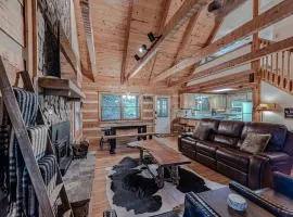Bear Pause Cabin 3 BR/3BA Amazing view of the Lake
