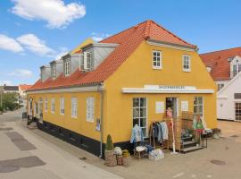 Skudehandelen., hotel cerca de Faro Rubjerg Knude, Lønstrup