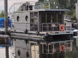 Hausboot Lucky