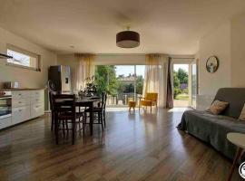 Gite L'Entraxe très lumineux au cœur de Saint Didier