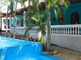Casa de los cocos, hotel in El Tránsito