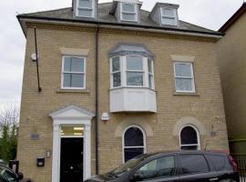 Remarkable 2-Bed Apartment in Chelmsford, apartament a Chelmsford