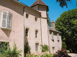 La Villa Romaine, cheap hotel in Montmirey-la-Ville