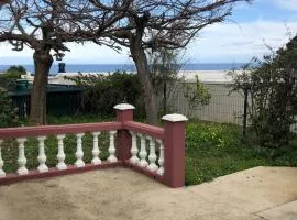 Maison au calme avec terrain et vue sur la mer