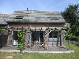 Les tonnelles, Hotel in Le Roc-Saint-André