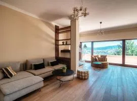 JOIVY Villa Sofia