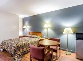 Brentwood Inn Richmond South