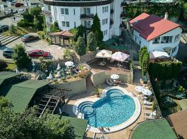 ホテル ベルヴェデーレ（Hotel Belvedere）、ブラショヴのホテル