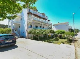 Apartments and rooms by the sea Tkon, Pasman - 336