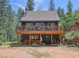 Cozy Mountain Cabin in Cascade