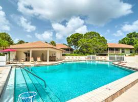 Family-Friendly Condo in PGA National Resort!, hotel with parking in Palm Beach Gardens
