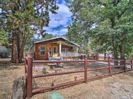 8 Mi to Big Bear Lake and Village Sugarloaf Cabin!