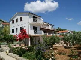 Apartment Zavala 553d