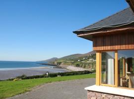 Inch Beach House B&B: Inch şehrinde bir otel