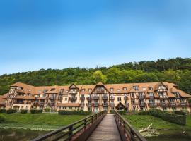 Club Wyndham Normandy, hotel with parking in Connelles